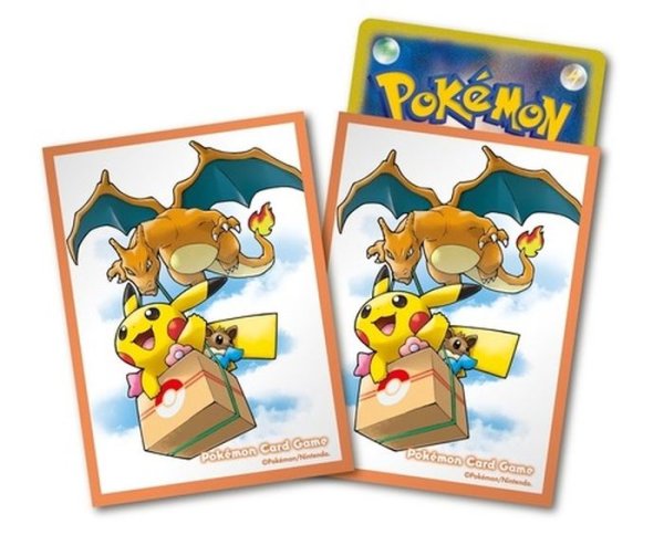 画像1: デッキシールド『リザードン＆ピカチュウ(定期便2020年3月?6月分)※』64枚入り【サプライ】{-} (1)