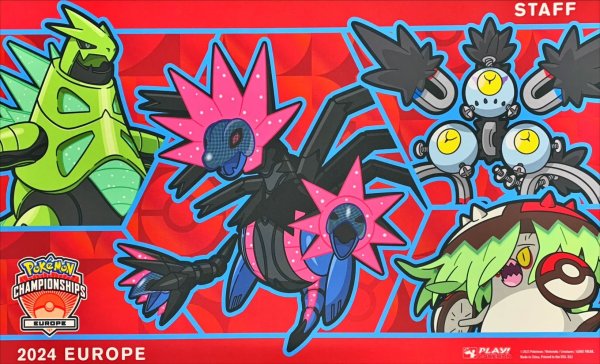 画像1: プレイマット『海外/パラドックス(赤背景/STAFF/EUROPEロゴ)※』【サプライ】{-} (1)