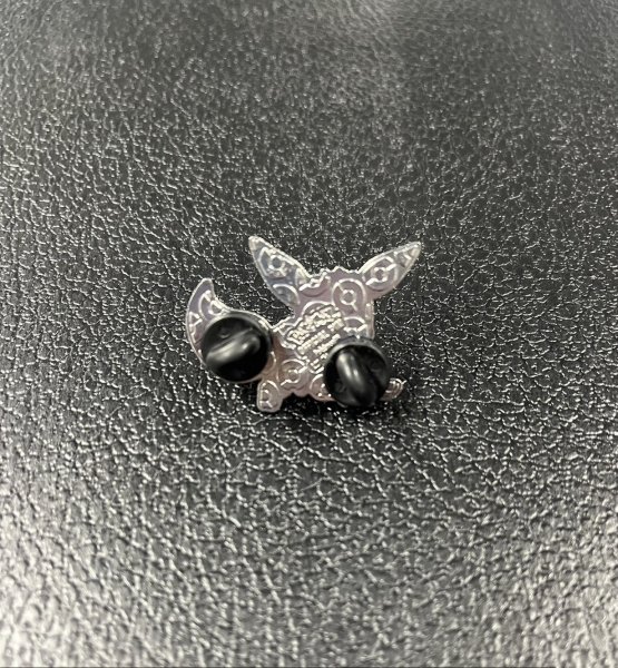 画像3: ピンバッジ『海外/色違いイーブイ』【サプライ】{-} (3)