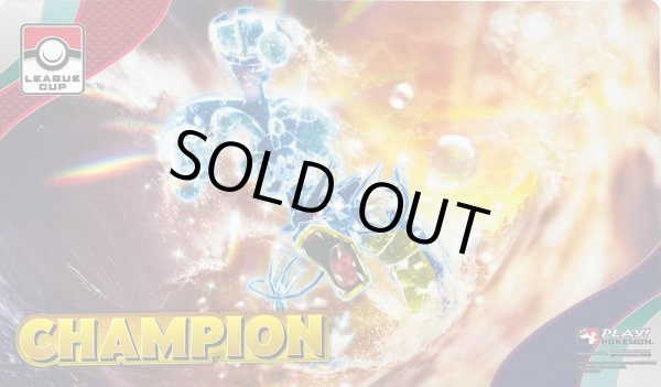 画像1: 〔状態A-〕プレイマット『ギャラドス(テラスタル/CHAMPION/海外限定)※』【サプライ】{-} (1)